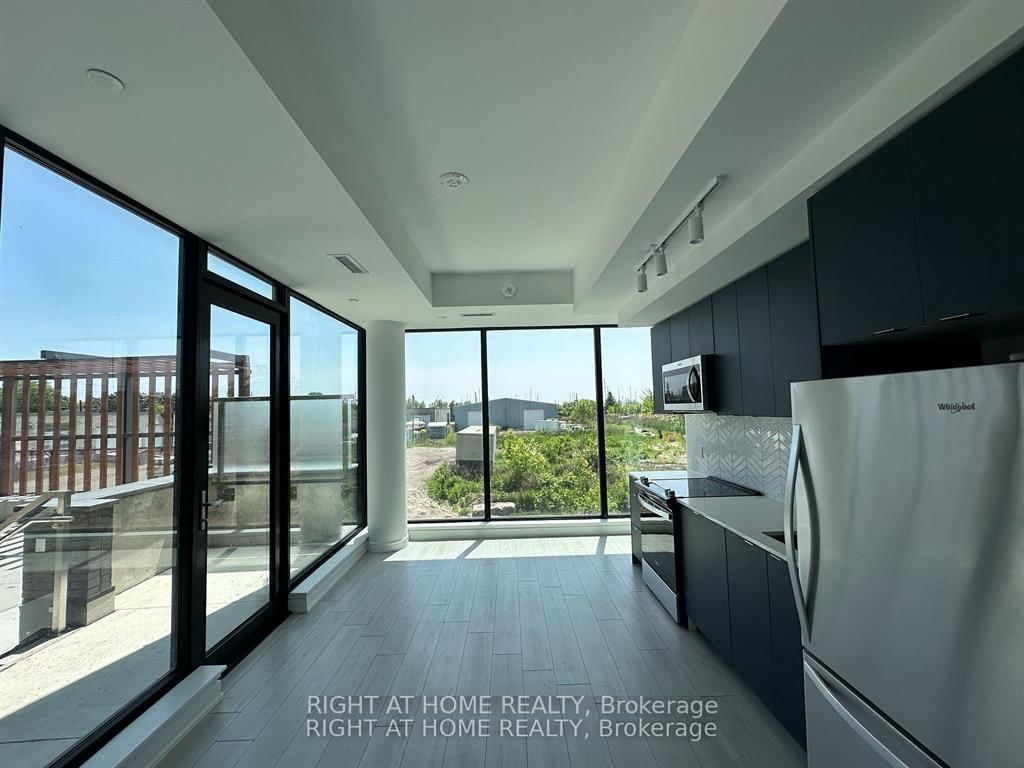 1608 Charles Street, Unit 184 F - Photo 8