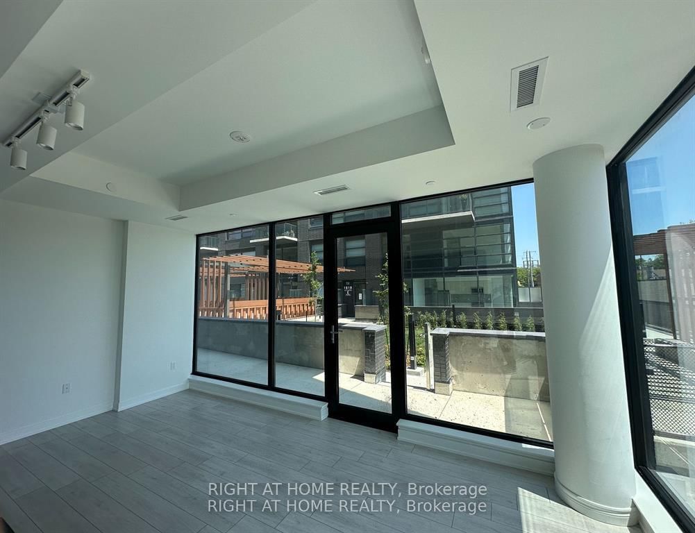 1608 Charles Street, Unit 184 F - Photo 9