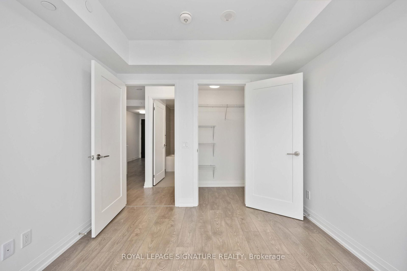Condo for lease at 2405-286 Main Street, Toronto, Ontario, M4C 0B3 - East End-Danforth - MLS: E13003978