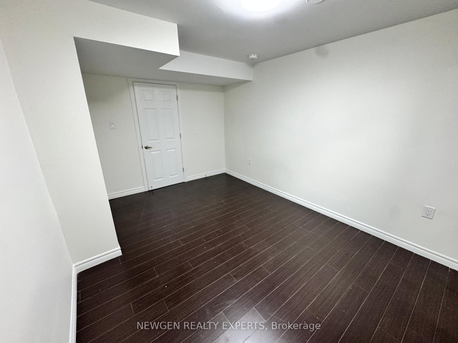 62 Canmore Boulevard, Unit Bsmnt - Photo 11