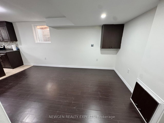 Bsmnt - 62 Canmore Boulevard