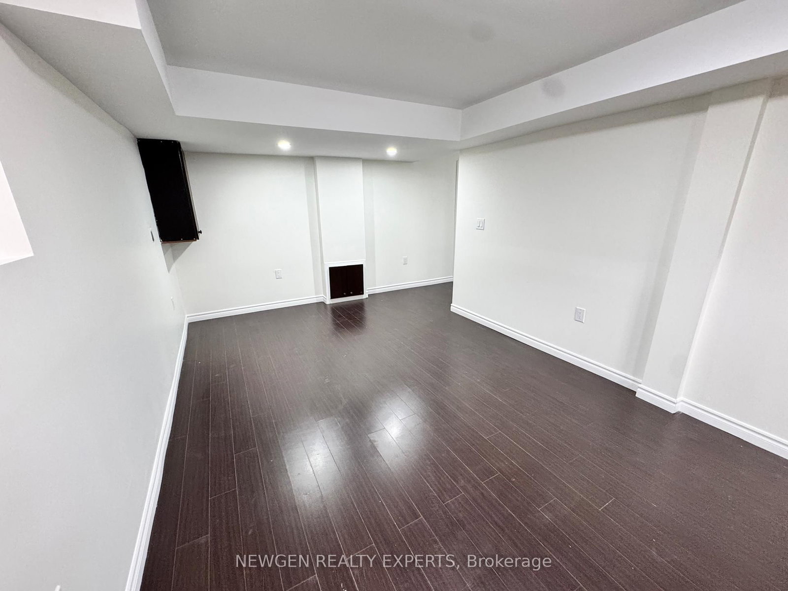 62 Canmore Boulevard, Unit Bsmnt - Photo 8