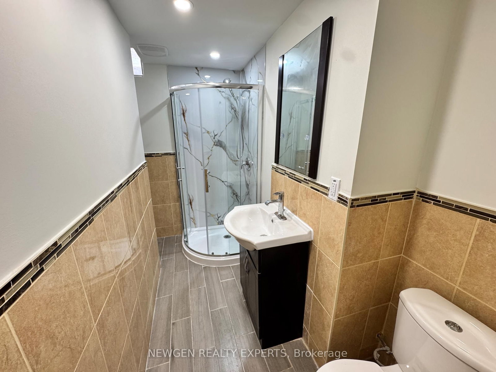 62 Canmore Boulevard, Unit Bsmnt - Photo 9