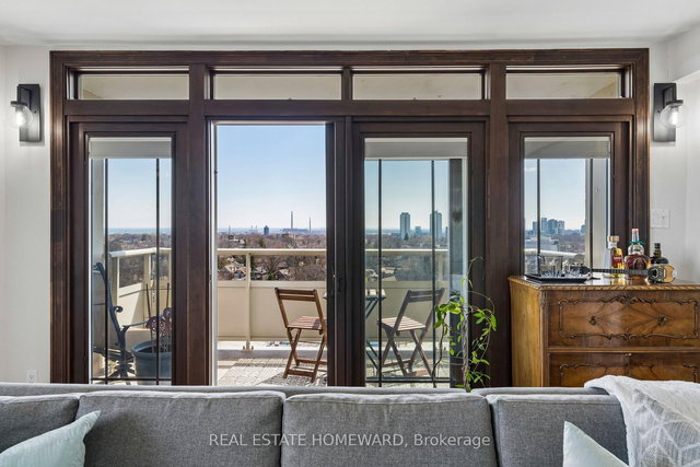 1208 - 980 Broadview Avenue