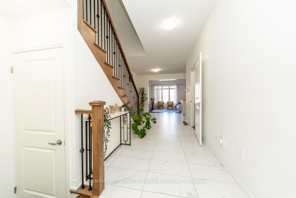 162 Ogston Crescent - Photo 8