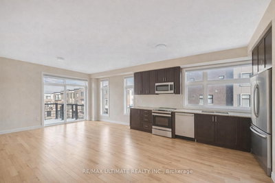 2632 Castlegate Crossing Dr | Pickering | Image