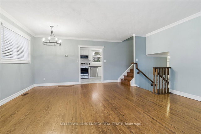 317 Central Park Boulevard N