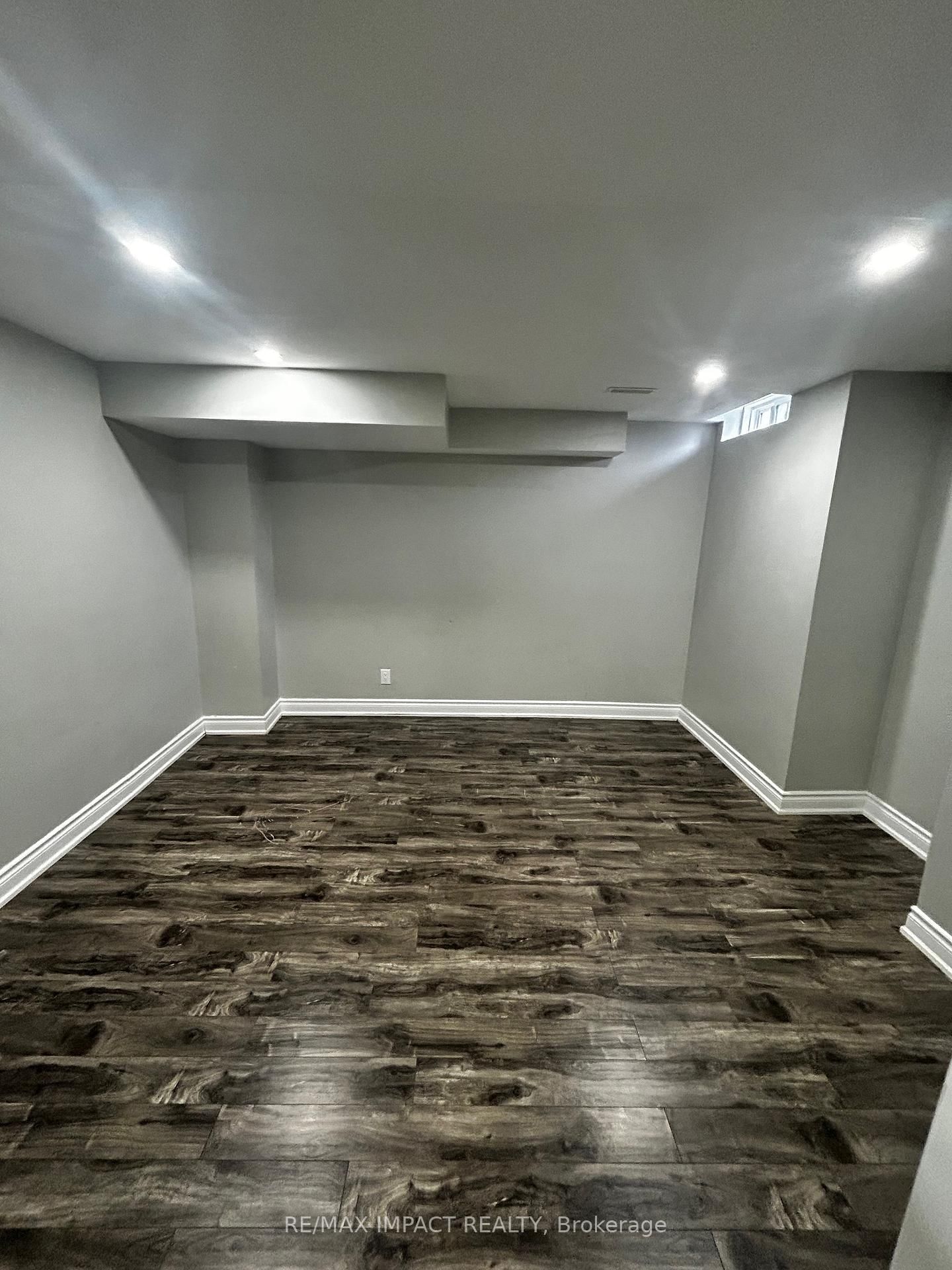 75 Snowling Drive, Unit Bsmt - Photo 10