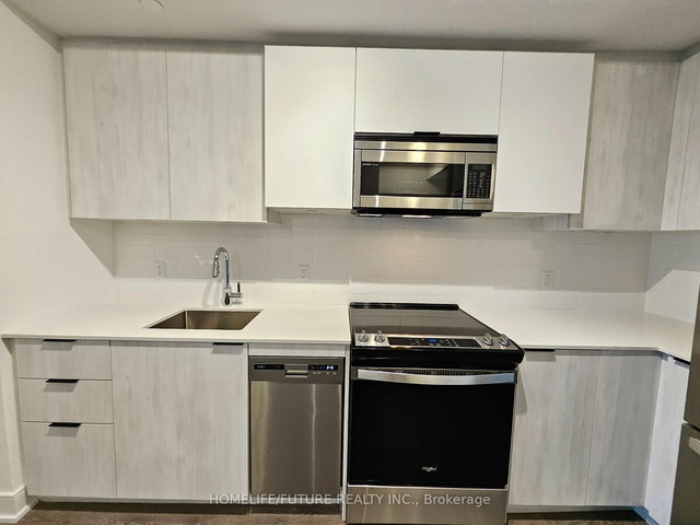 1502 - 1350 Ellesmere Road