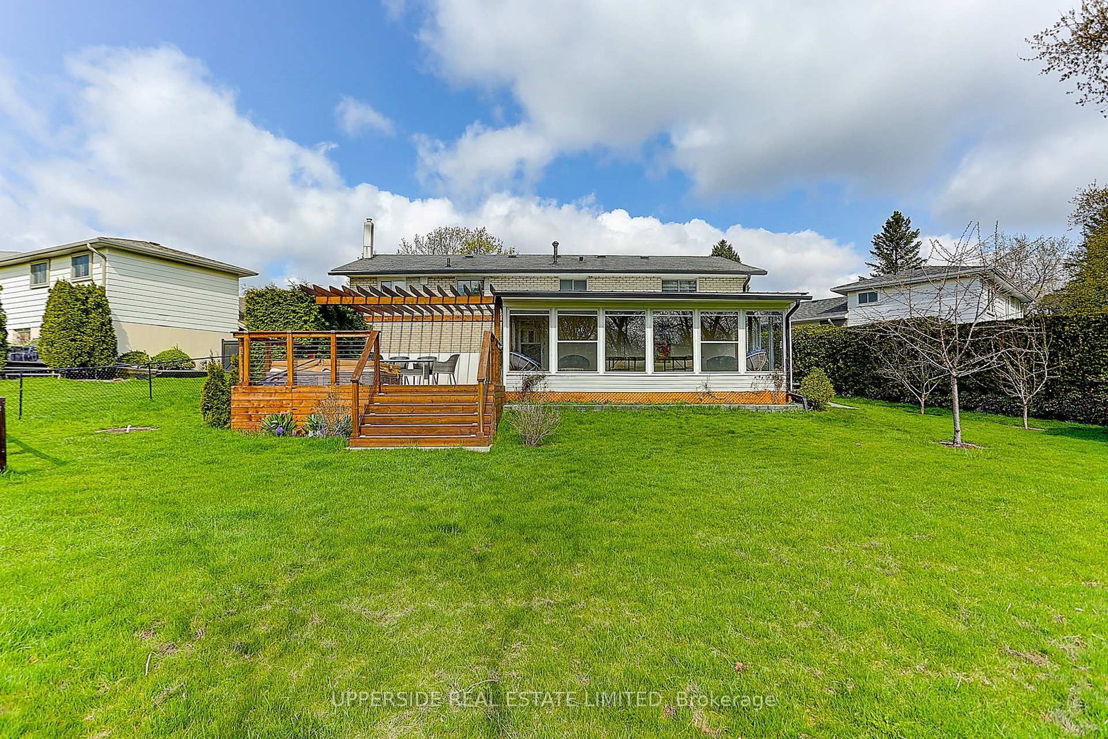 853 Capri Court E - Photo 19