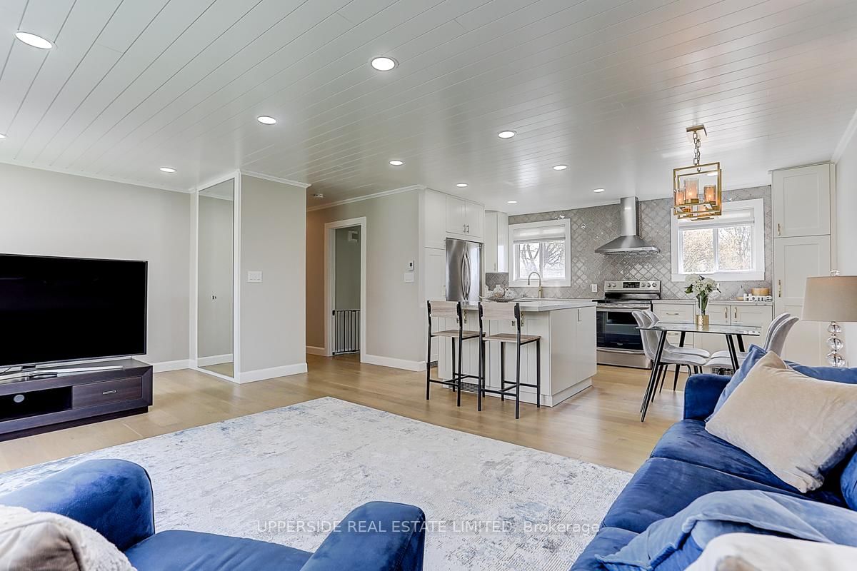 853 Capri Court E - Photo 5