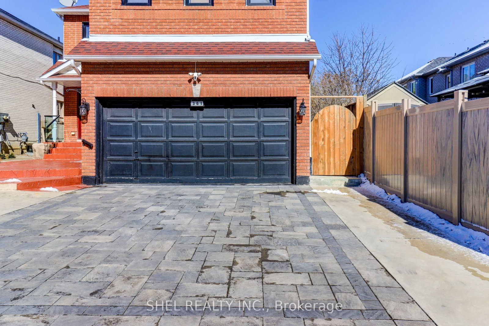 301 Old Harwood Avenue - Photo 14