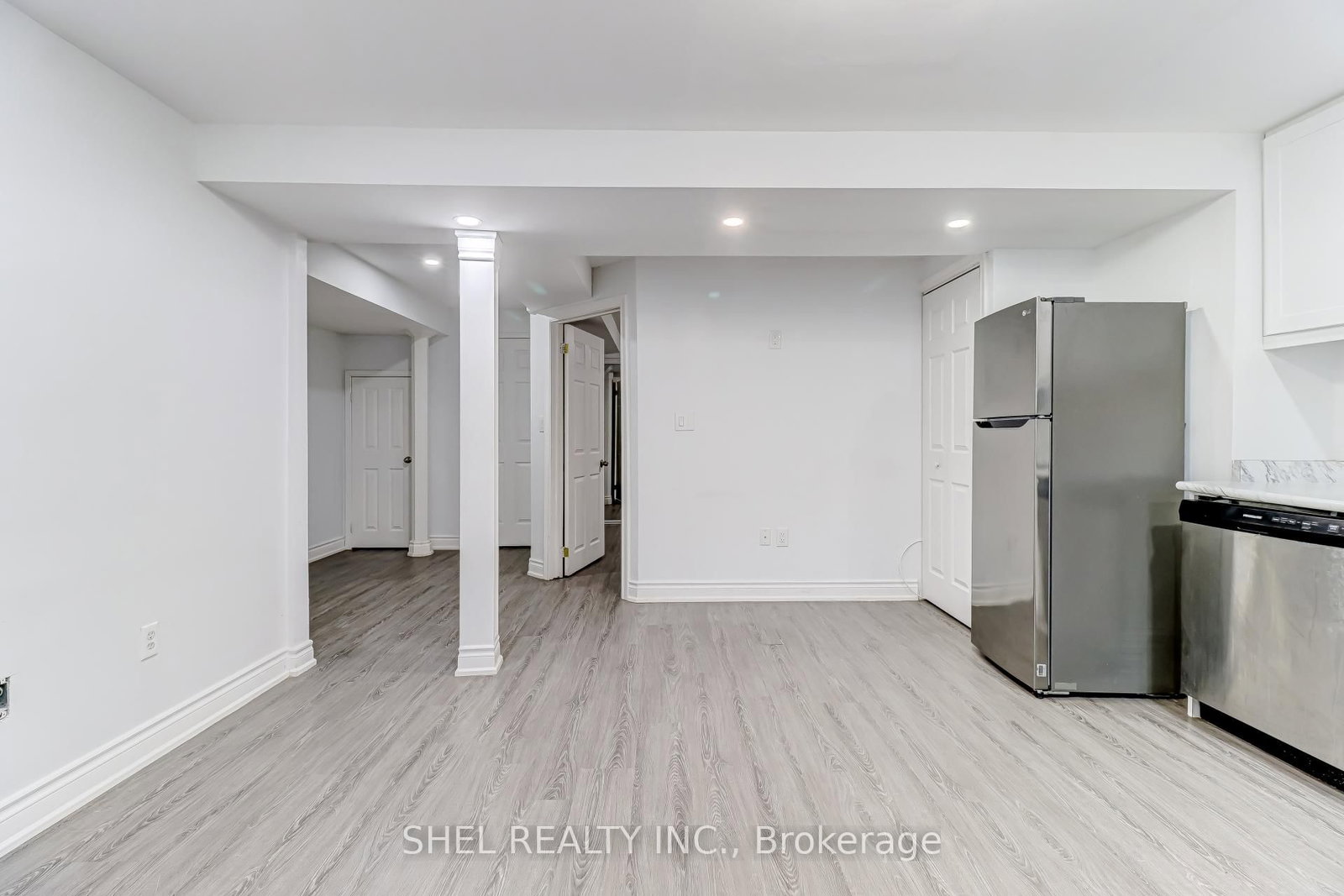 301 Old Harwood Avenue - Photo 5