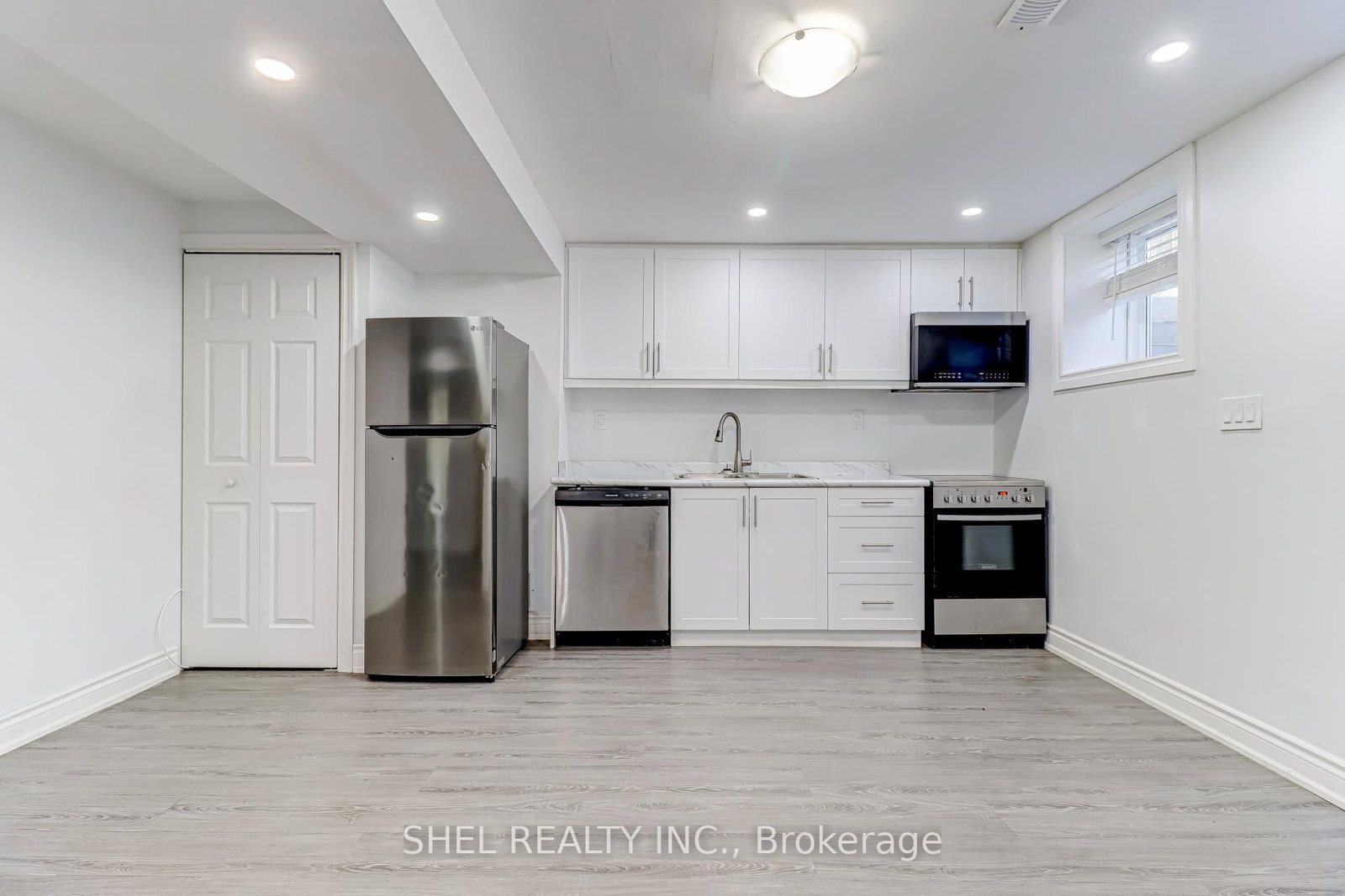 301 Old Harwood Avenue - Photo 7