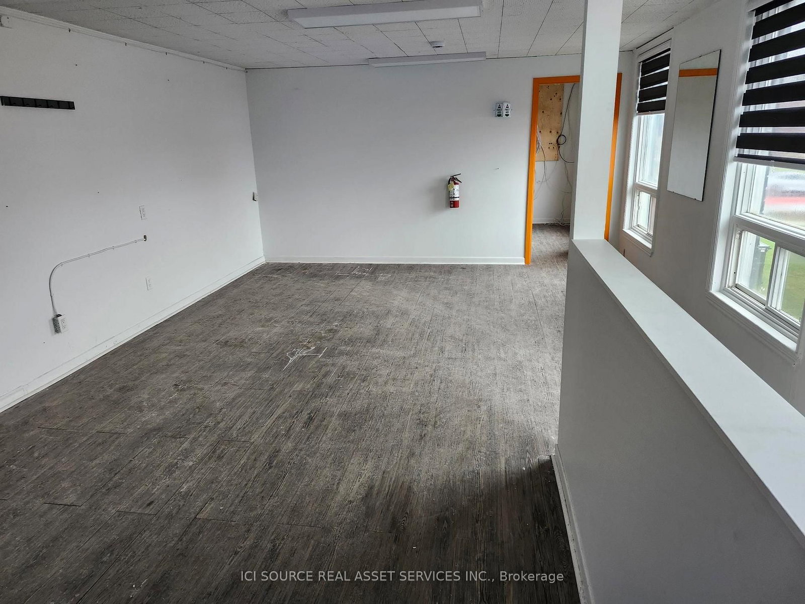 1153 Kennedy Road - Photo 7