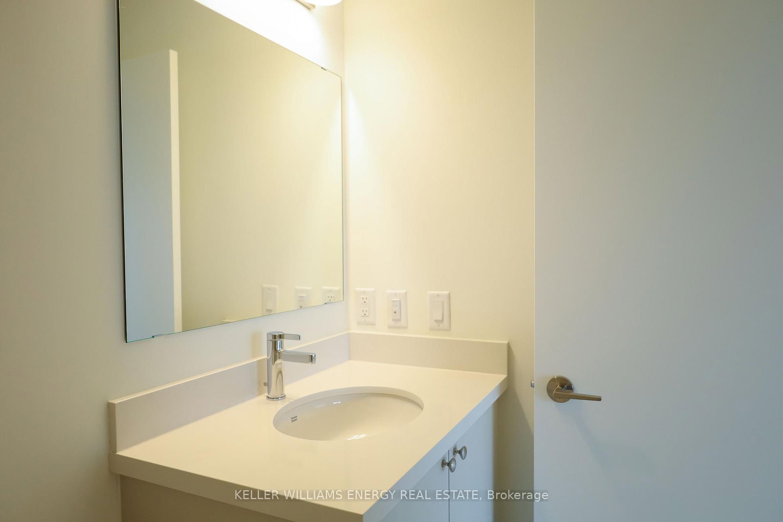 51 Clarington Boulevard, Unit 1010 - Photo 16