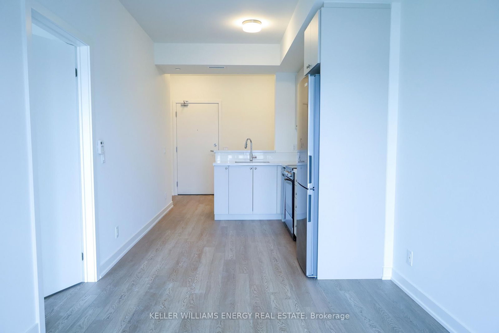 51 Clarington Boulevard, Unit 1010 - Photo 9