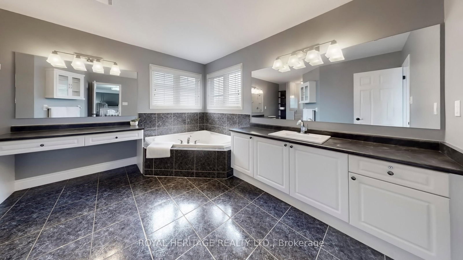 9 Nathan Avenue - Photo 26