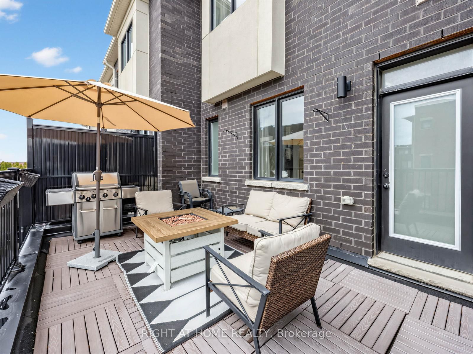 998 Kicking Horse Path - Photo 33