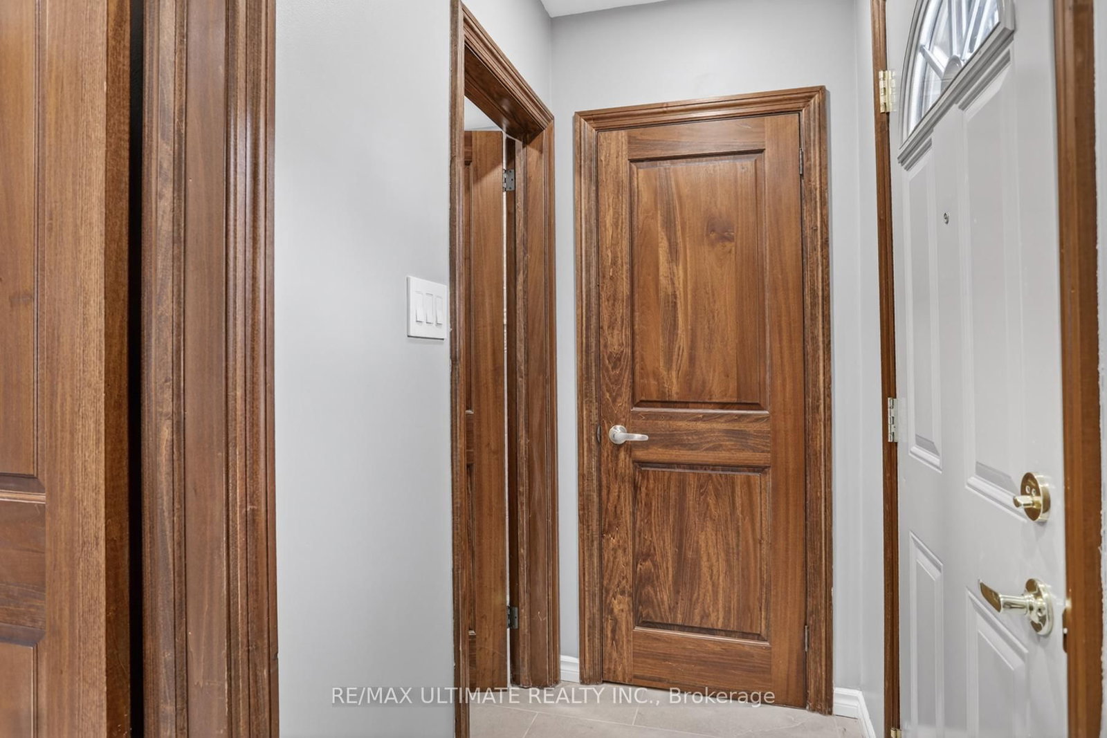 Detached House for sale at 70 Rosemount Drive, Toronto, Ontario, M1K 2X3 - Ionview - MLS: E13005500