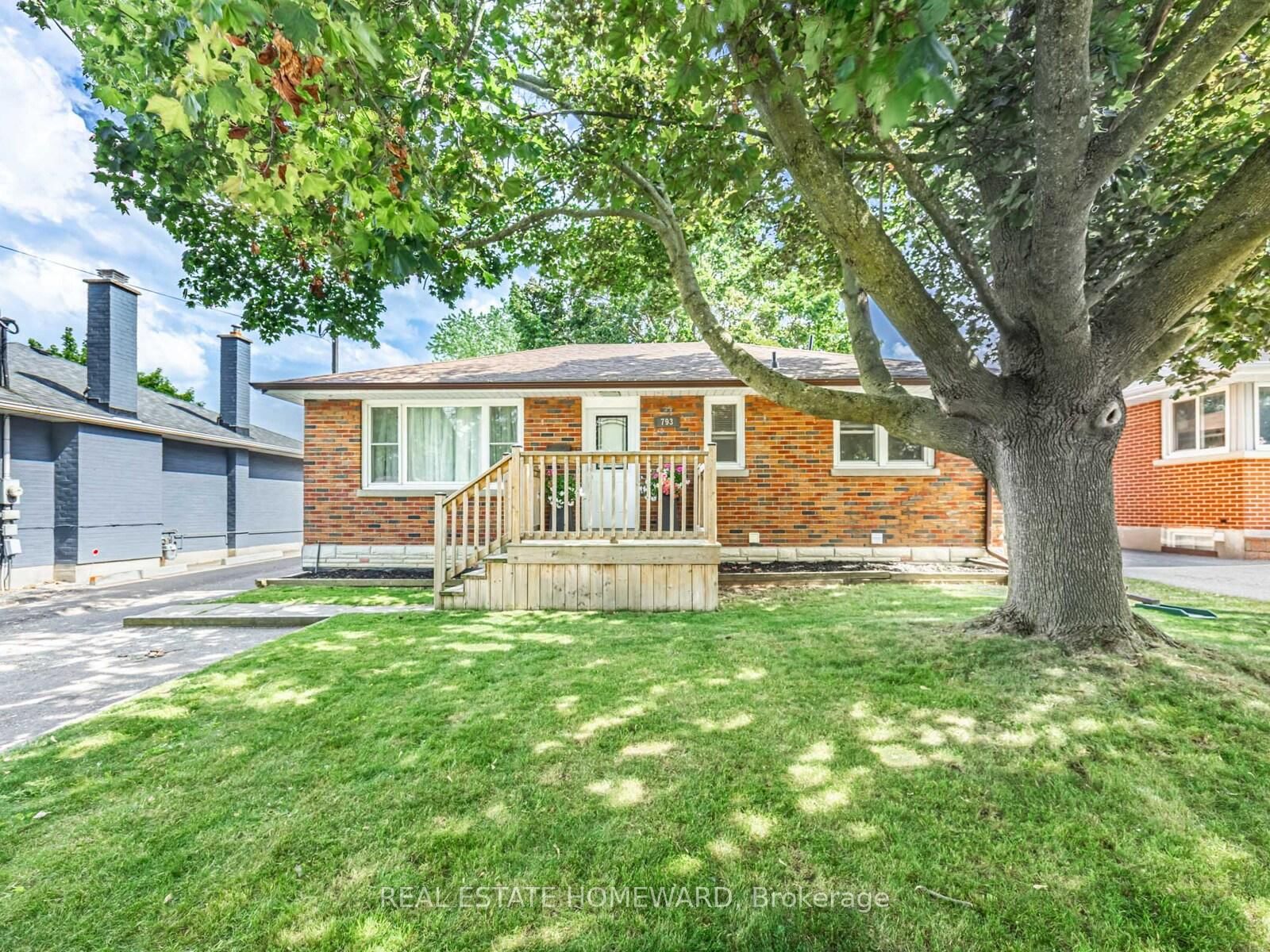 793 Eastglen Drive - Photo 2