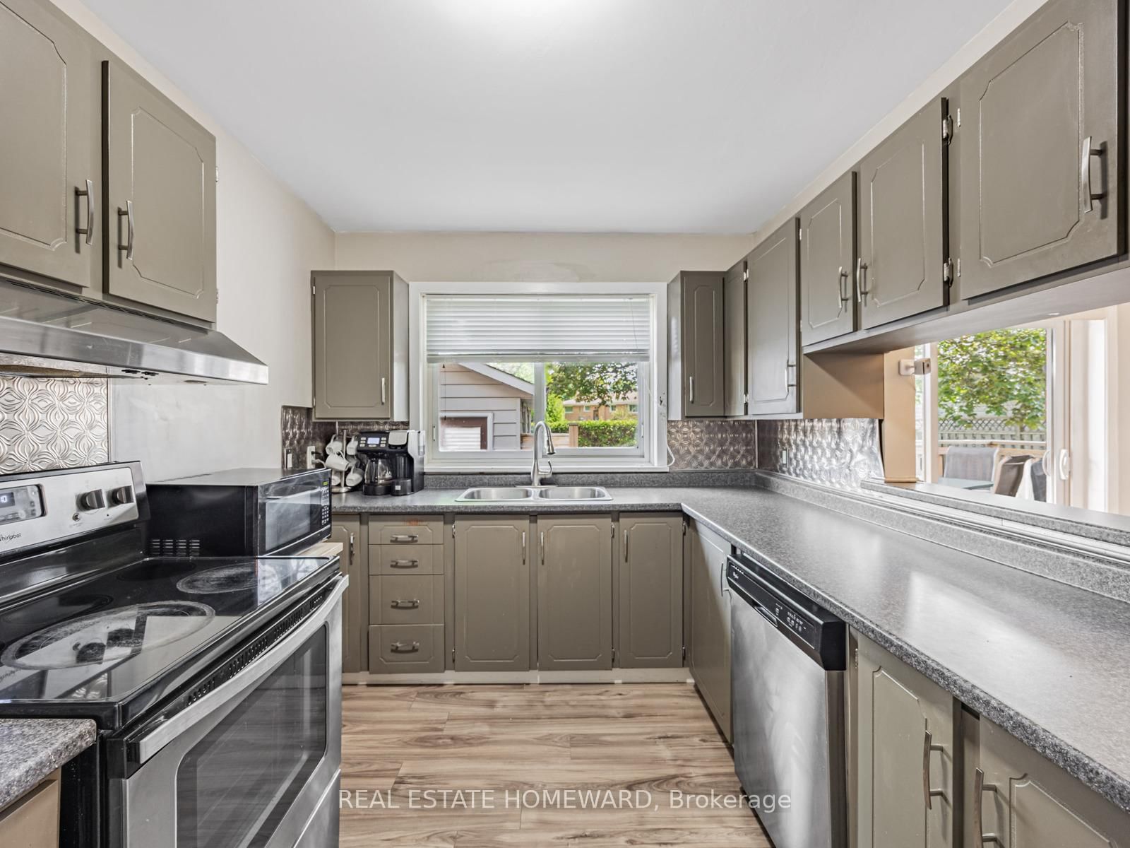 793 Eastglen Drive - Photo 9