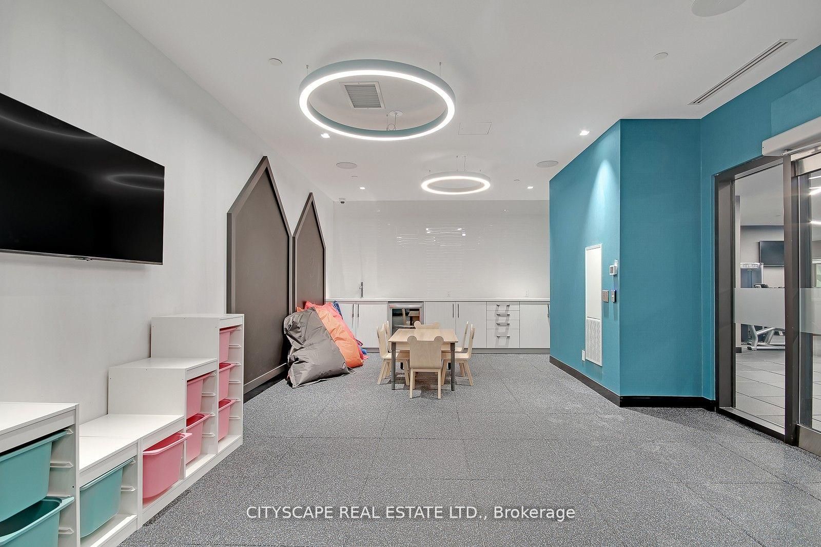 286 Main Street, Unit 217 - Photo 32