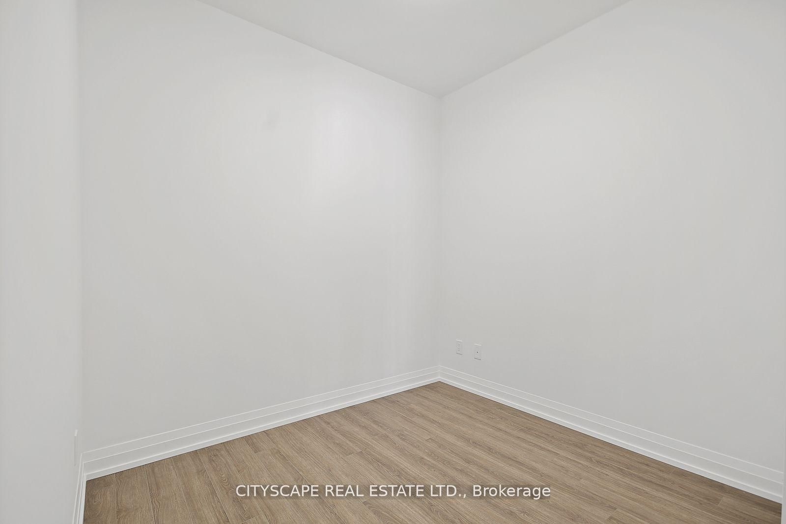 286 Main Street, Unit 1811 - Photo 4