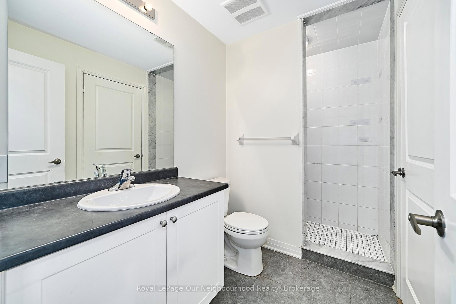 80 Shipway Avenue, Unit 107 - Photo 20