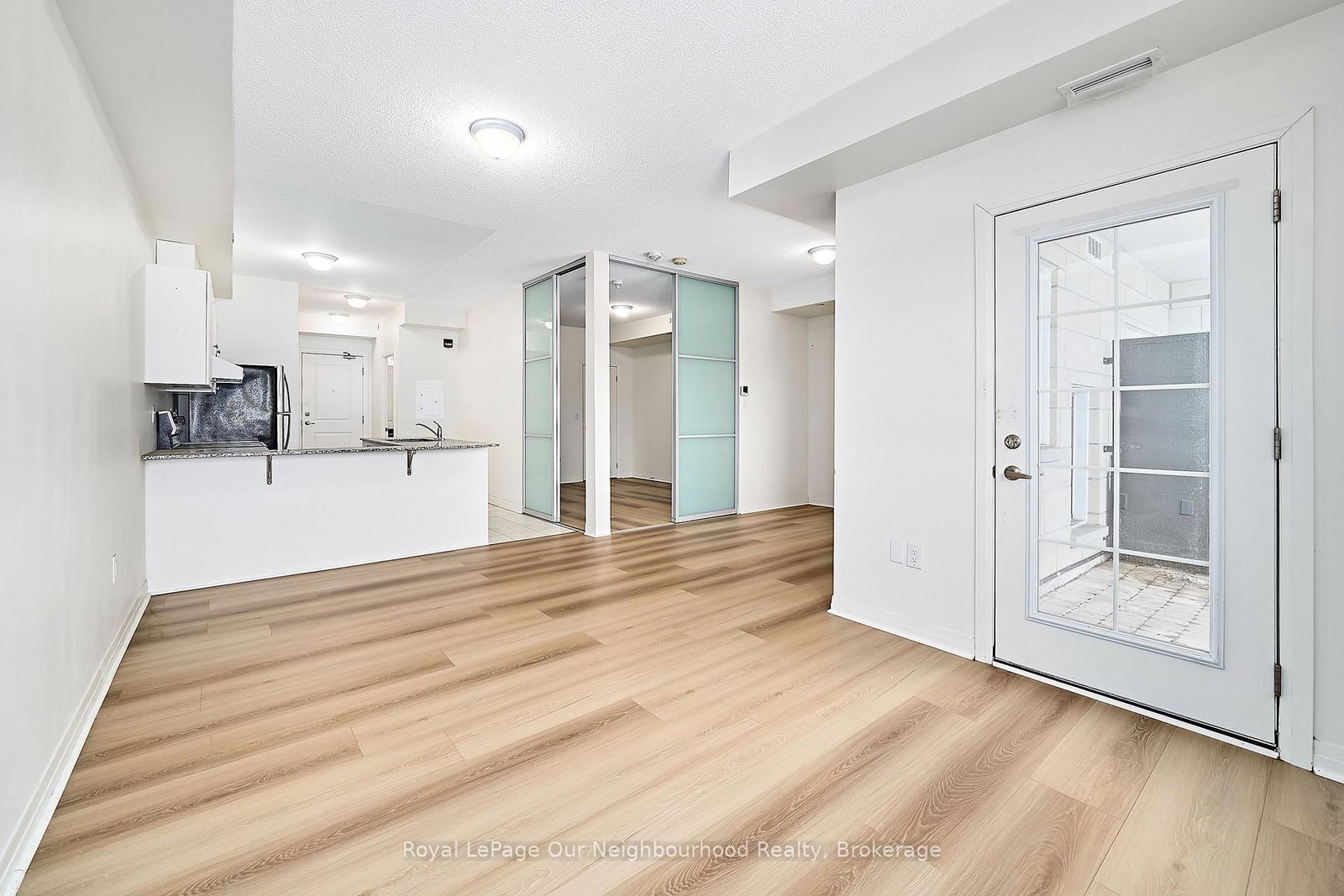 80 Shipway Avenue, Unit 107 - Photo 33