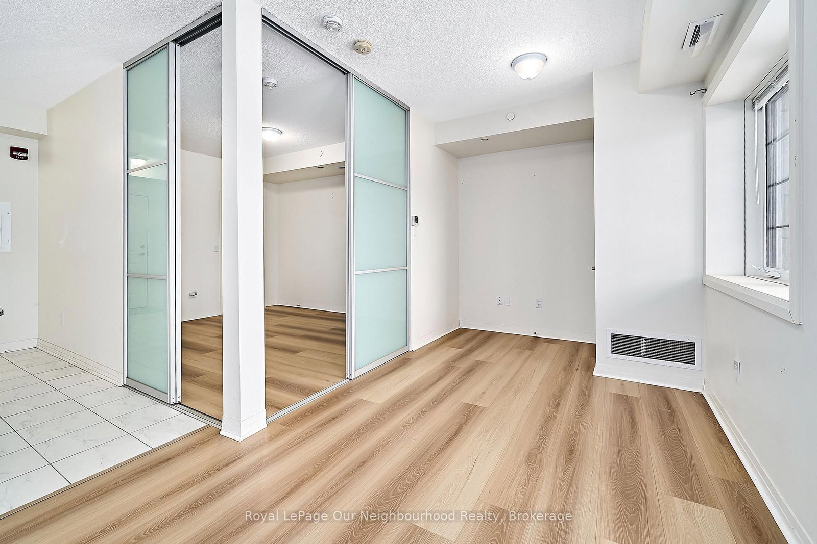 80 Shipway Avenue, Unit 107 - Photo 34