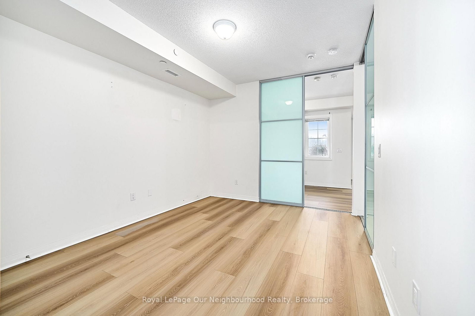 80 Shipway Avenue, Unit 107 - Photo 40