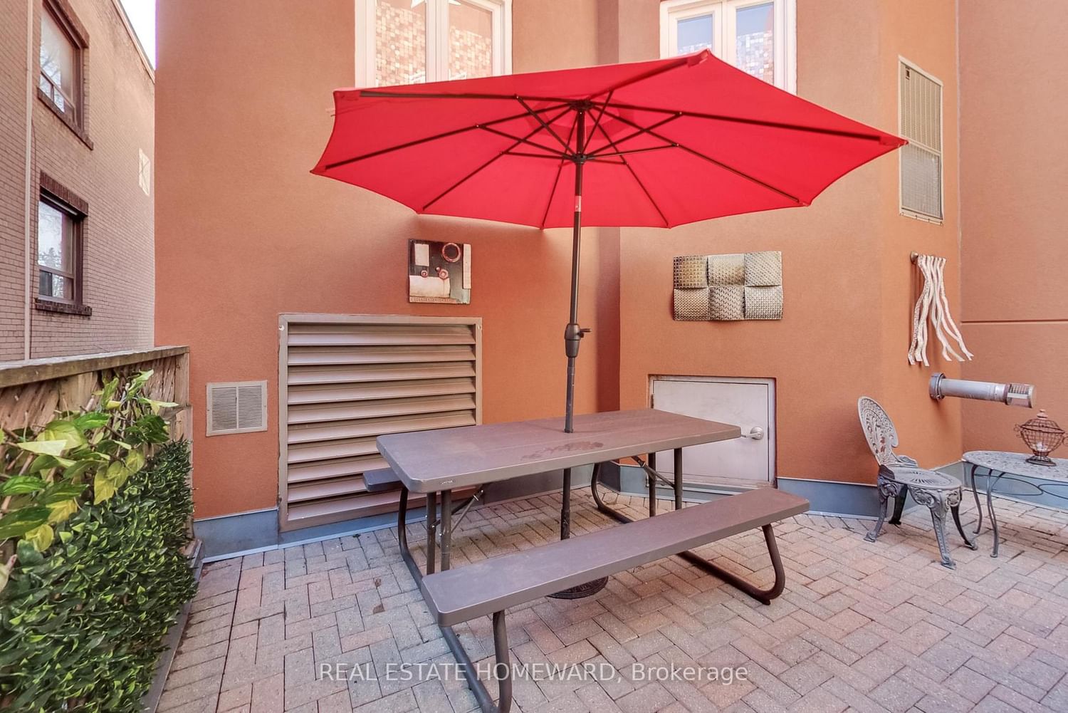 Condo for sale at 101-2371 Queen Street, Toronto, Ontario, M4E 1H2 - The Beaches - MLS: E13005928