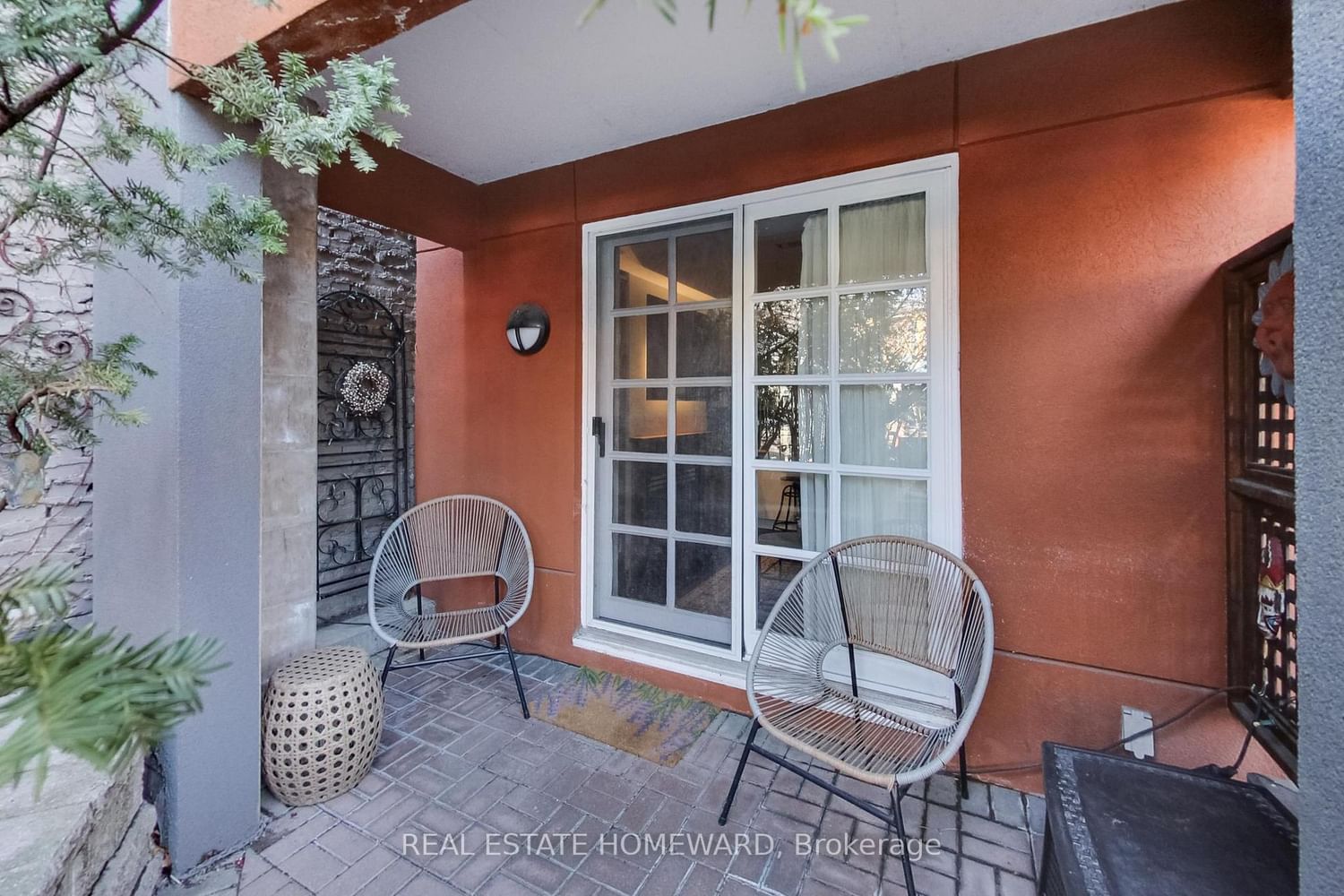 Condo for sale at 101-2371 Queen Street, Toronto, Ontario, M4E 1H2 - The Beaches - MLS: E13005928