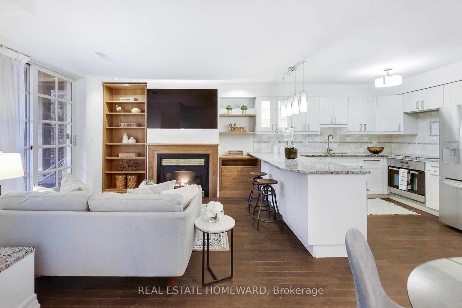 Condo for sale at 101-2371 Queen Street, Toronto, Ontario, M4E 1H2 - The Beaches - MLS: E13005928