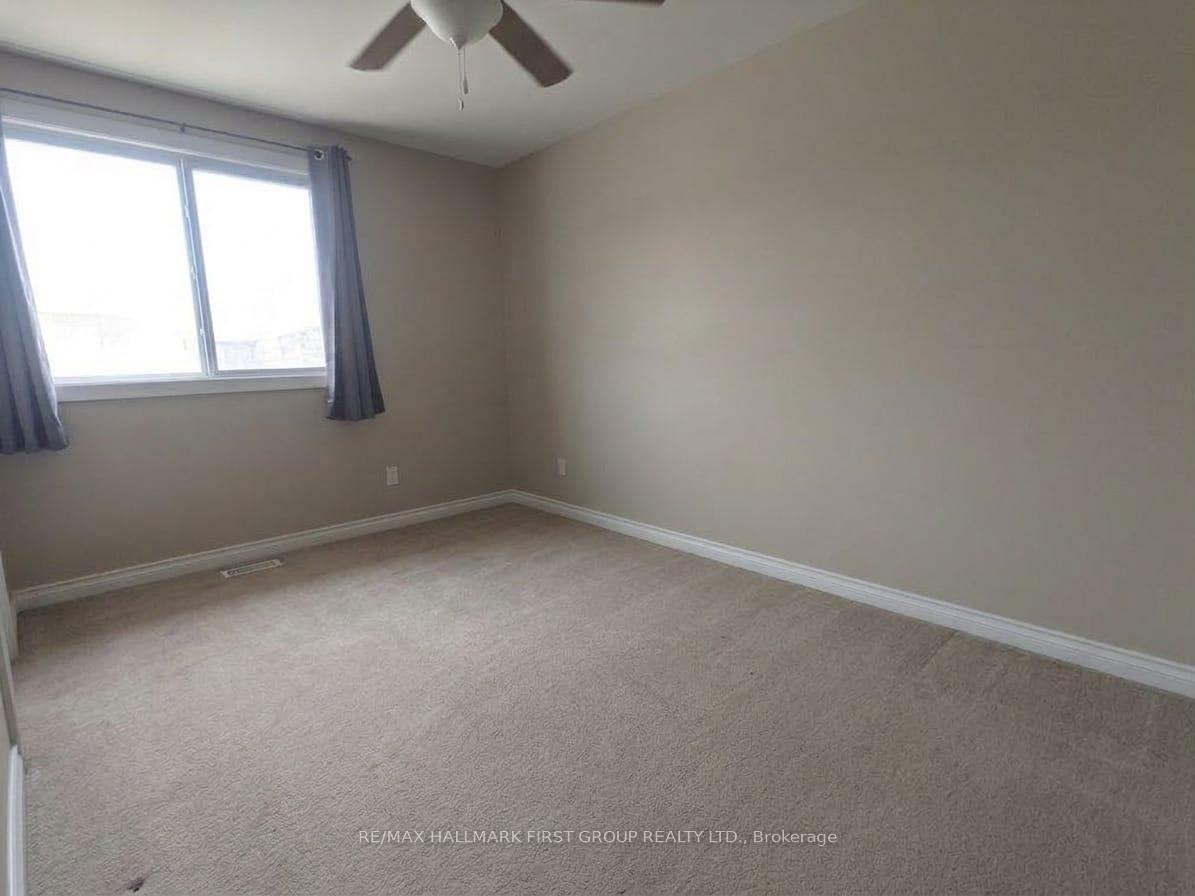 15 Thorncroft Crescent - Photo 7