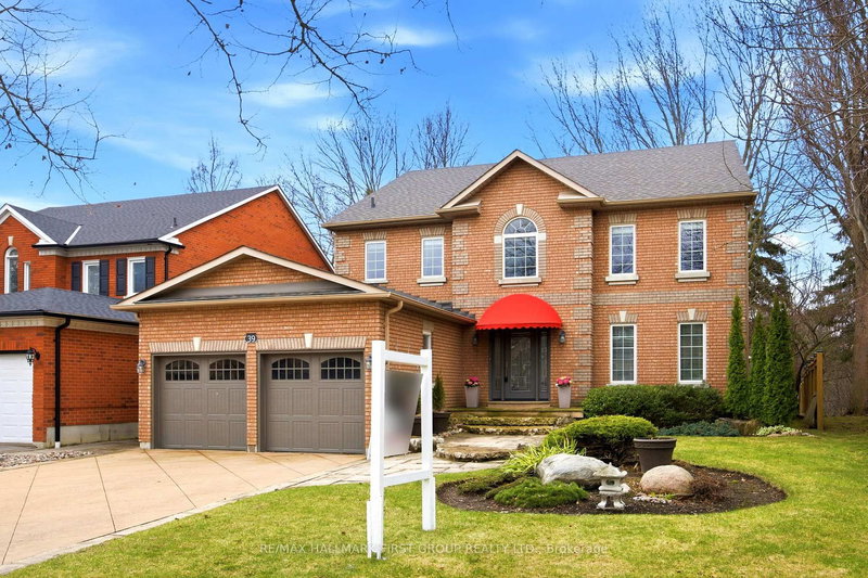 39 Kennett Dr, Whitby, L1P 1L5 | Image 2
