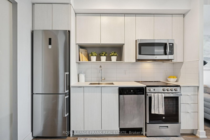 409 - 630 Greenwood Ave, Toronto, M4J 0A8 | Image 3