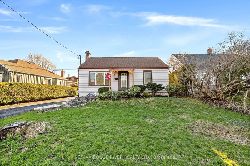 home for sale on 344 Nipigon Street