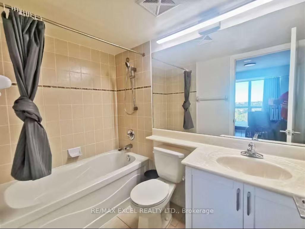 60 Town Centre Court, Unit 1207 - Photo 4