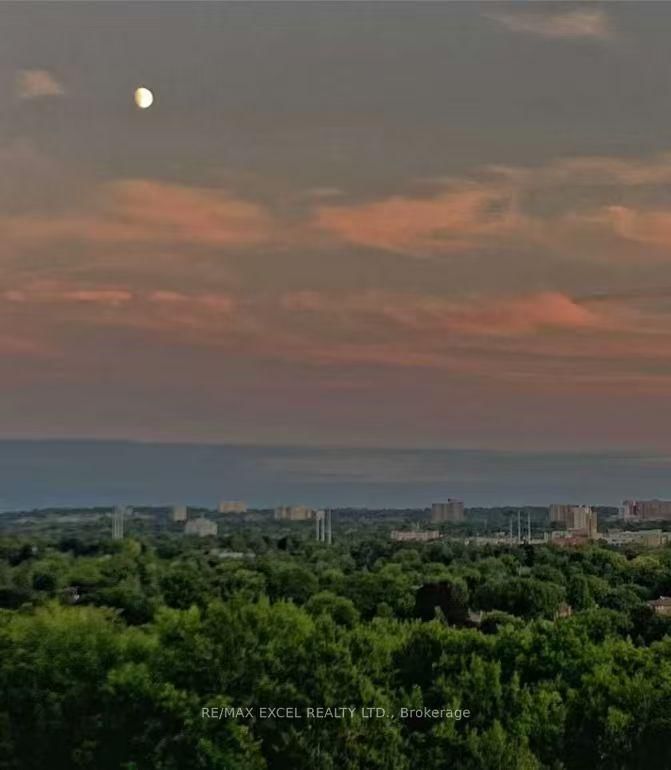 60 Town Centre Court, Unit 1207 - Photo 8