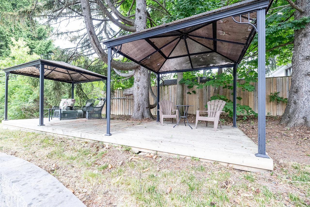 1382 Rougemount Drive - Photo 11