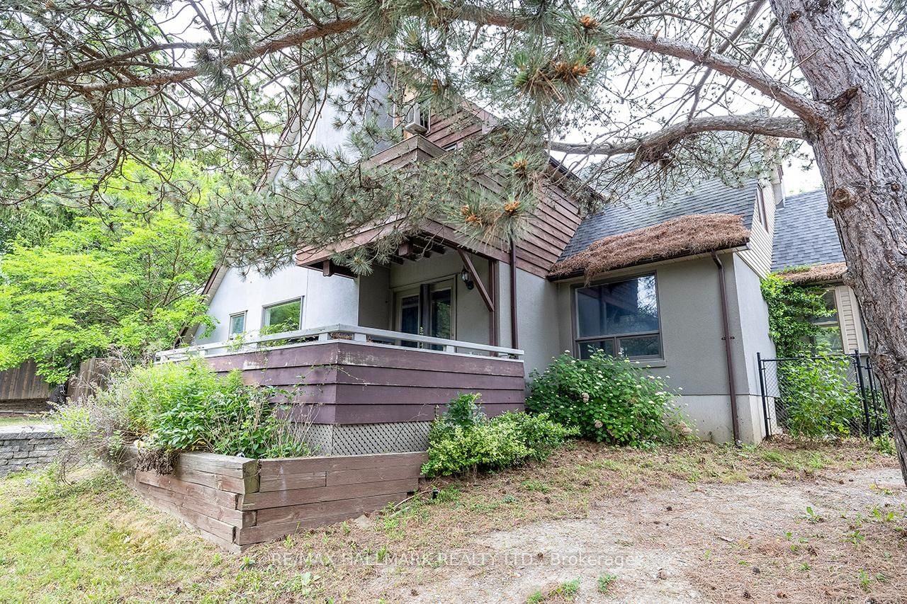 1382 Rougemount Drive - Photo 17