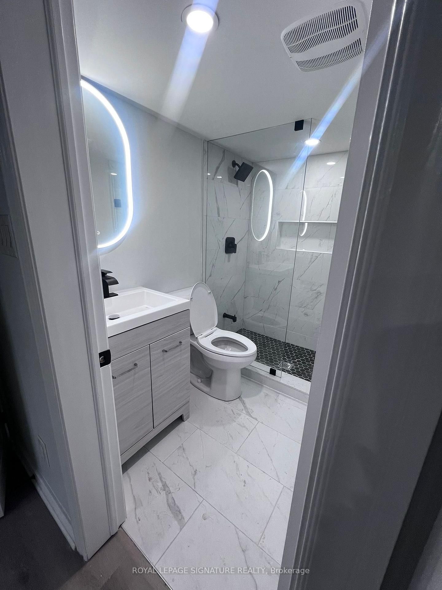 999 Black Cherry Drive, Unit Lower - Photo 12