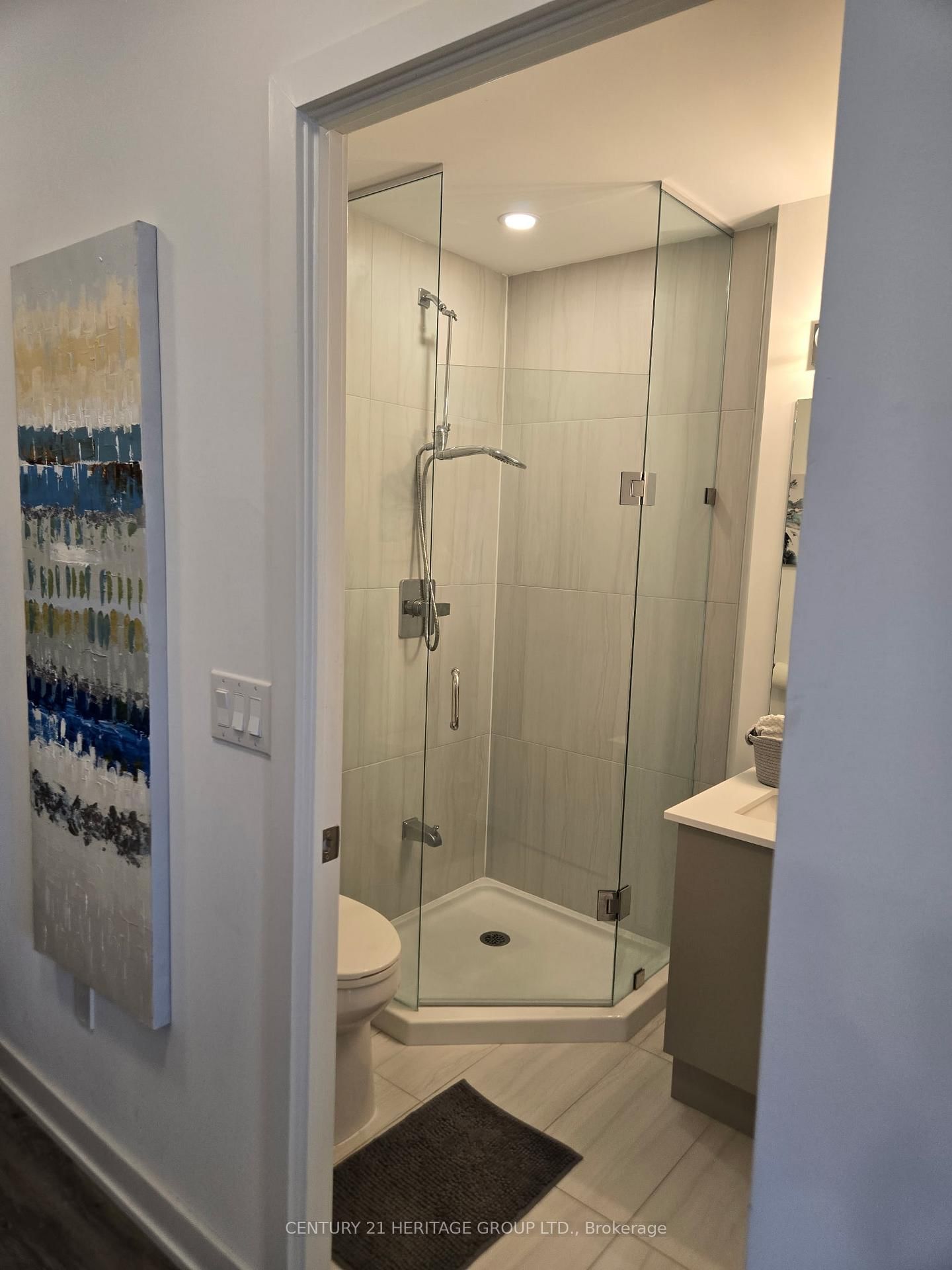 630 Greenwood Avenue, Unit 304 - Photo 7