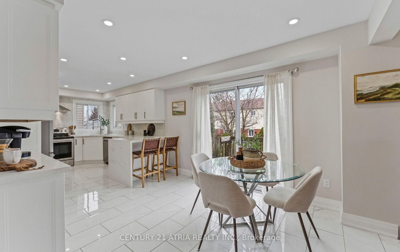 Detached House for sale at 18 Elmeroy Court, Whitby, Ontario, L1N 8A4 - Blue Grass Meadows - MLS: E13006602