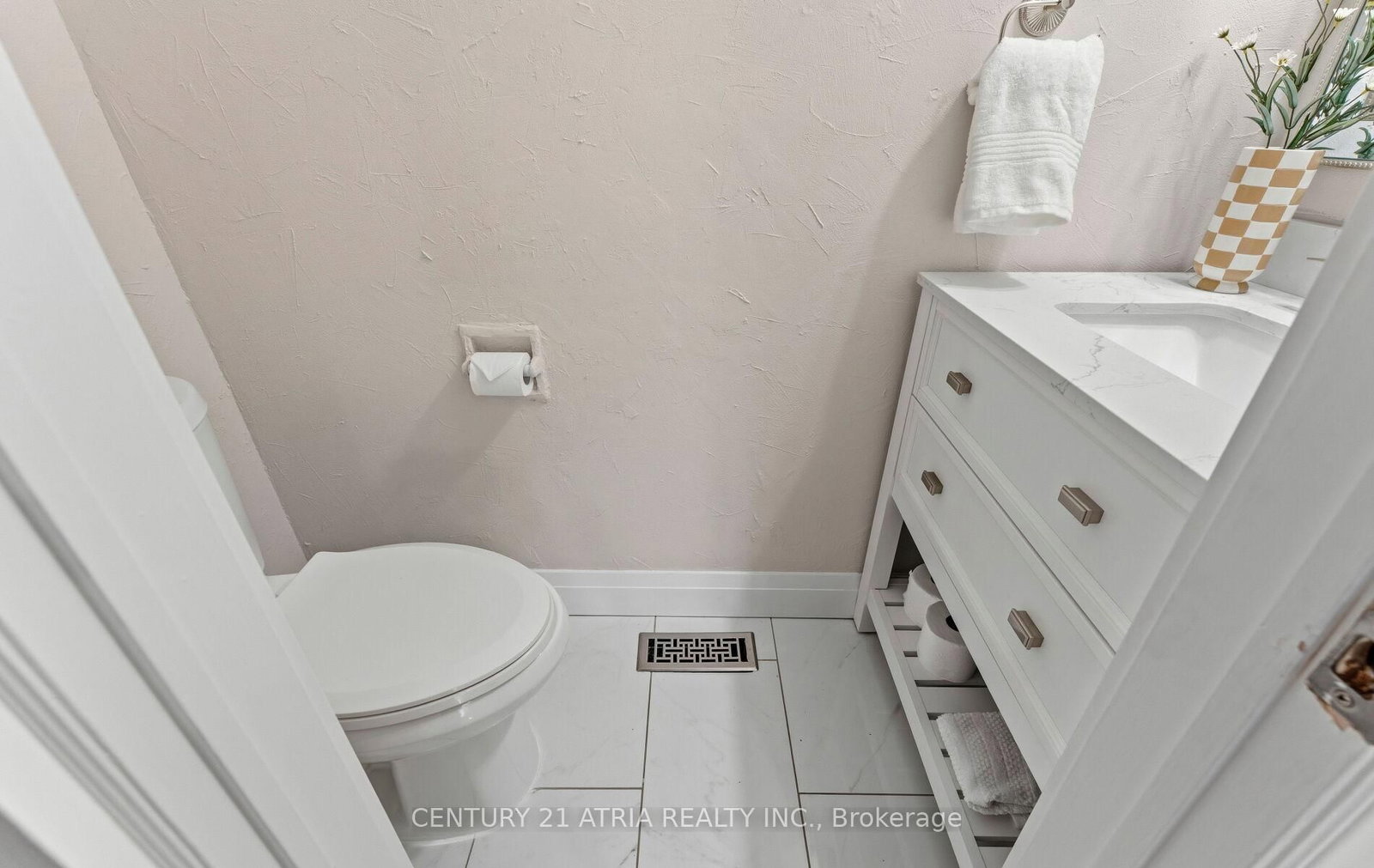 Detached House for sale at 18 Elmeroy Court, Whitby, Ontario, L1N 8A4 - Blue Grass Meadows - MLS: E13006602