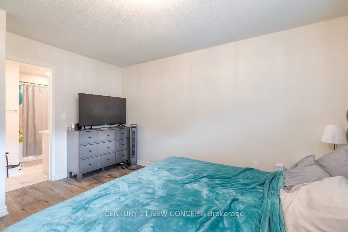 735 Sheppard Avenue, Unit 33 - Photo 14