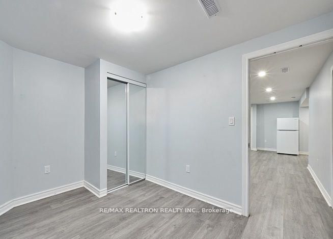 117 Hibbard Drive, Unit Bsmt - Photo 5