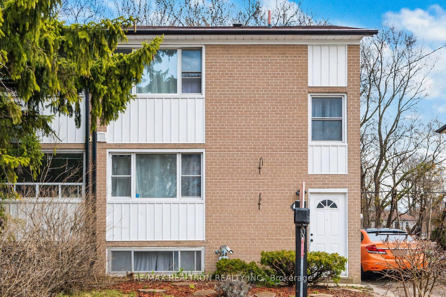 Property at 87 Overture